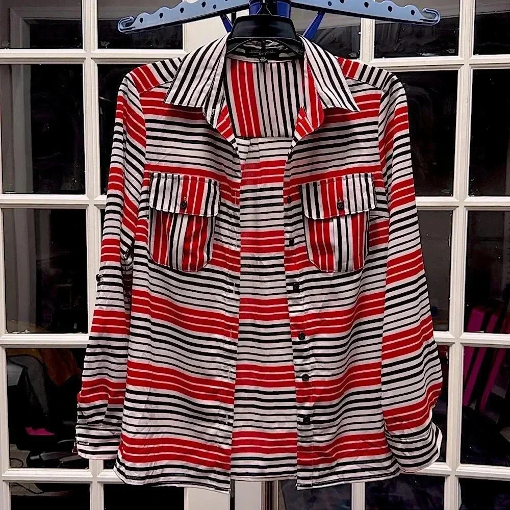 PETITE Small from NOTATIONS Buisness Top - Picture 2 of 15